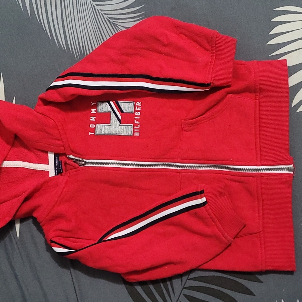 Tommy Hilfiger toolder boy